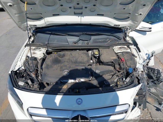 WDCTG4EB0GJ242988 Mercedes-Benz GLA 250