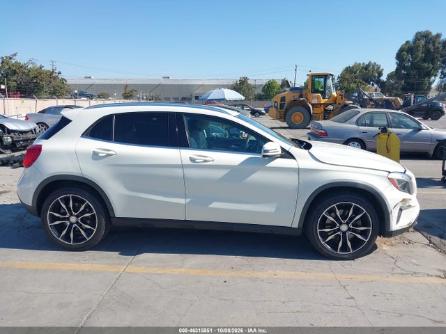 WDCTG4EB0GJ242988 Mercedes-Benz GLA 250