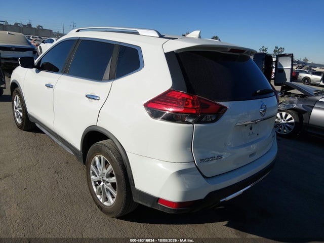 KNMAT2MV3HP569778 Nissan ROGUE SV