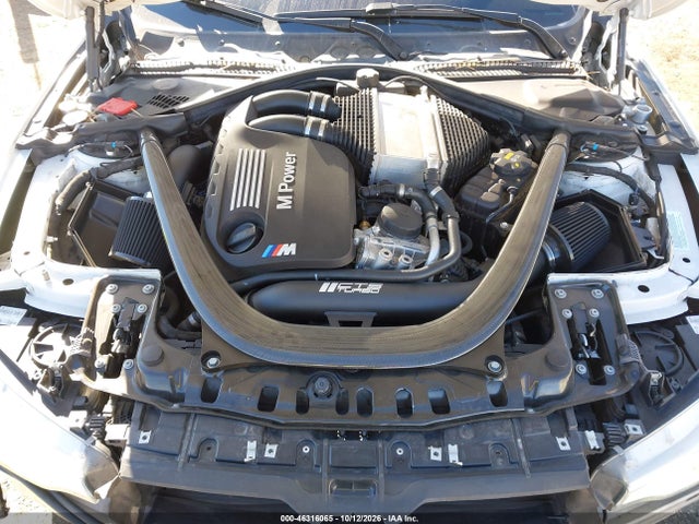 BMW M4 2015 WBS3U9C5XFJ967661 Image 10