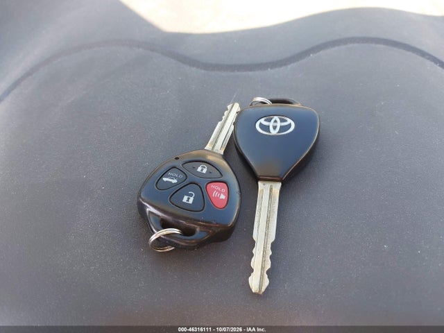2010 Toyota Corolla Le მანქანა იყიდება აუქციონზე, vin: 2T1BU4EE2AC249111, აუქციონის ნომერი: 46316111