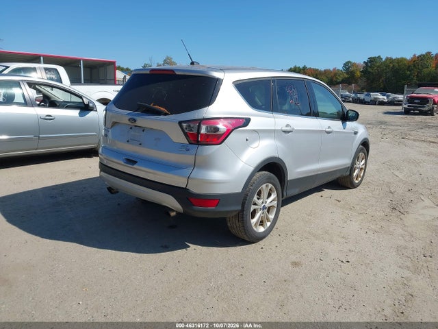 46316172 :رقم المزاد ، 1FMCU9GD7HUC04289 vin ، 2017 Ford Escape Se مزاد بيع