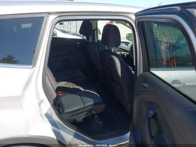 46316172 :رقم المزاد ، 1FMCU9GD7HUC04289 vin ، 2017 Ford Escape Se مزاد بيع