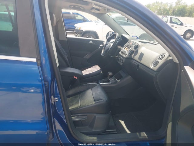 2009 Volkswagen Tiguan Se/sel მანქანა იყიდება აუქციონზე, vin: WVGBV75N39W000247, აუქციონის ნომერი: 46316198