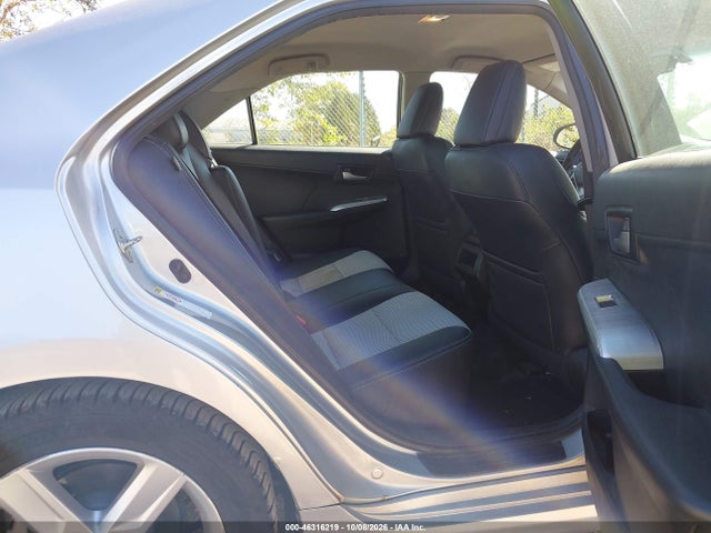 46316219 :رقم المزاد ، 4T1BF1FK8EU419893 vin ، 2014 Toyota Camry Se مزاد بيع