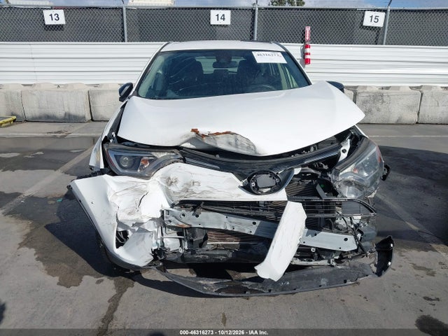 Toyota RAV4 LE 2017 JTMZFREV0HJ717938 Image 6