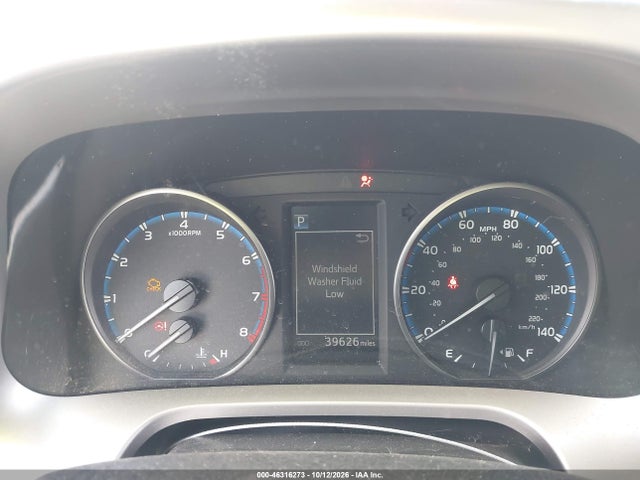 Toyota RAV4 LE 2017 JTMZFREV0HJ717938 Image 7
