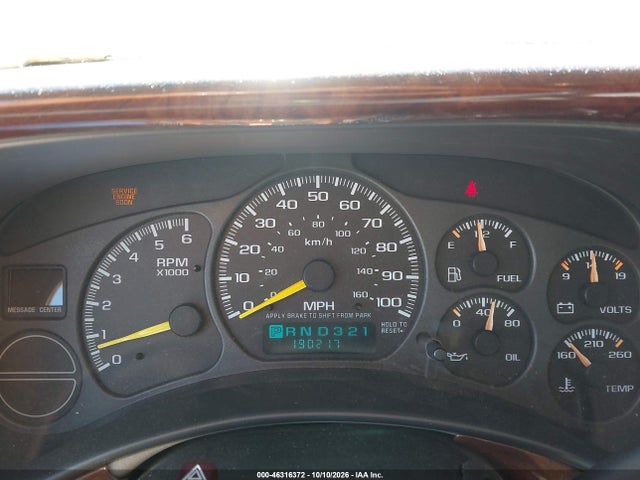 46316372 :رقم المزاد ، 3GNFK16T81G227078 vin ، 2001 Chevrolet Suburban 1500 Lt مزاد بيع