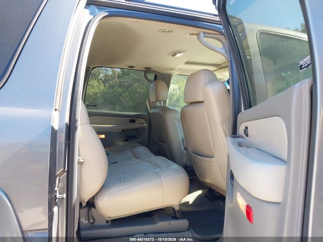 46316372 :رقم المزاد ، 3GNFK16T81G227078 vin ، 2001 Chevrolet Suburban 1500 Lt مزاد بيع