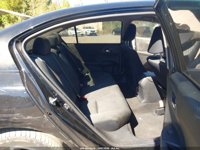 46316376 :رقم المزاد ، 1HGCR2F33HA233880 vin ، 2017 Honda Accord Lx مزاد بيع