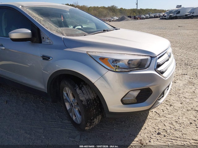 Aukcja sprzedaży 2017 Ford Escape Se, vin: 1FMCU0GD7HUC58719, numer aukcji: 46316455