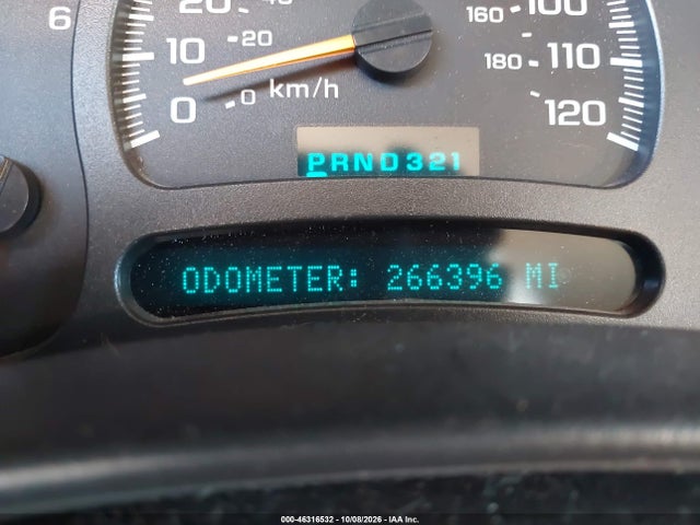 46316532 :رقم المزاد ، 1GNEK13Z24J269446 vin ، 2004 Chevrolet Tahoe Ls مزاد بيع