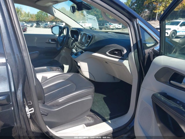 Продажа на аукционе авто 2023 Chrysler Pacifica Hybrid Touring L, vin: 2C4RC1L76PR541700, номер лота: 46316618