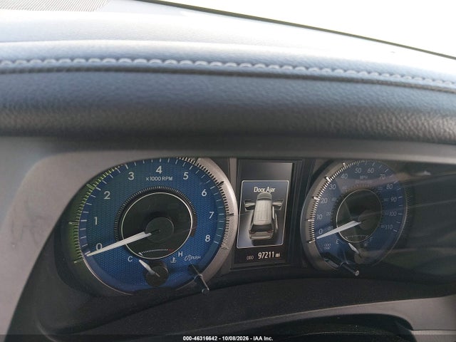 46316642 :رقم المزاد ، 5TDYZ3DC3HS857873 vin ، 2017 Toyota Sienna Xle 8 Passenger مزاد بيع