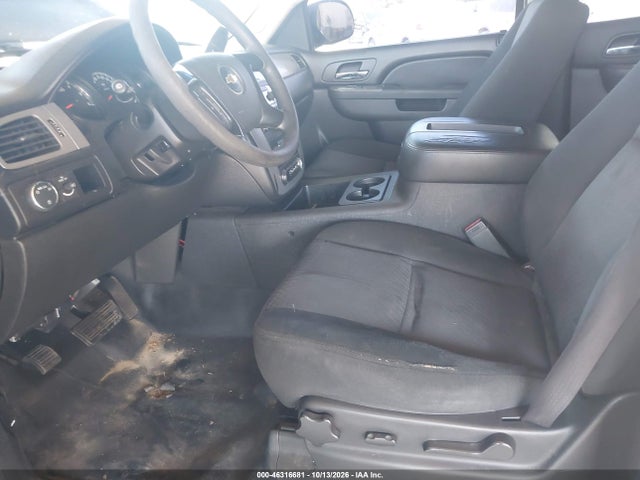 46316681 :رقم المزاد ، 1GNLC2E04DR330886 vin ، 2013 Chevrolet Tahoe Commercial Fleet مزاد بيع