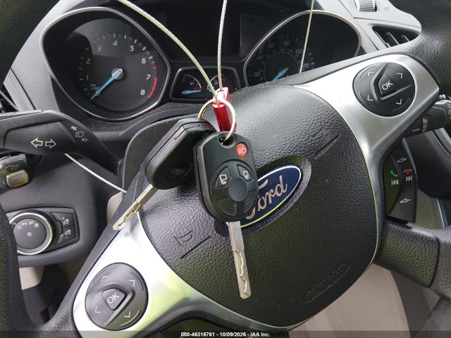 46316761 :رقم المزاد ، 1FMCU0GX8DUD63791 vin ، 2013 Ford Escape Se مزاد بيع