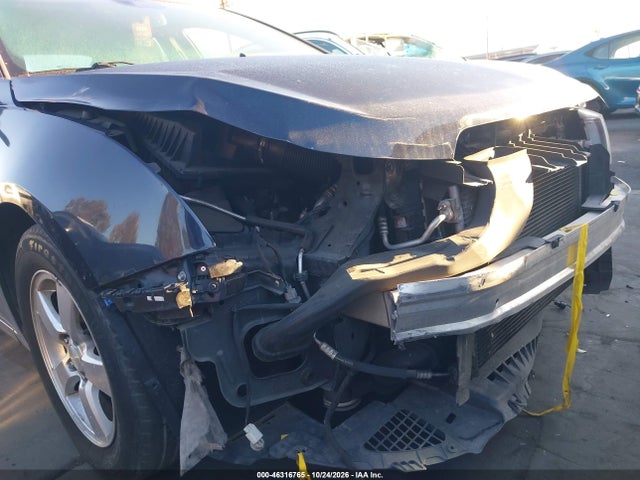 Chevrolet Cruze 1lt Auto 2015 1G1PC5SB0F7157313 Image 6