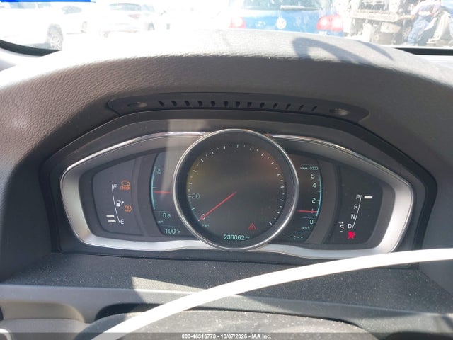Продаж на аукціоні авто 2015 Volvo S60 T5 Premier, vin: YV126MFB7F1308156, номер лоту: 46316778
