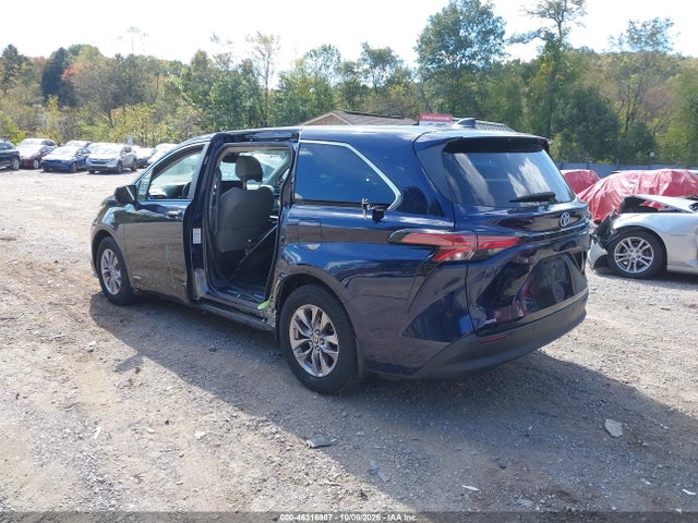 Продаж на аукціоні авто 2021 Toyota Sienna Xle, vin: 5TDYSKFC7MS007038, номер лоту: 46316907