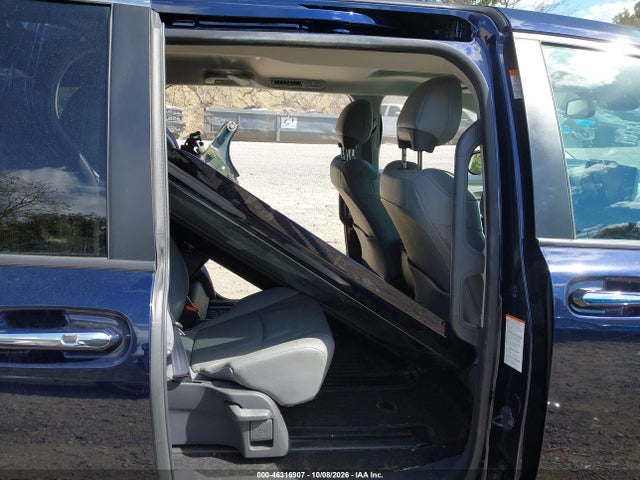Продаж на аукціоні авто 2021 Toyota Sienna Xle, vin: 5TDYSKFC7MS007038, номер лоту: 46316907