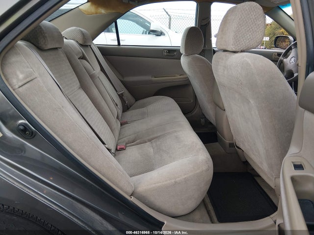 46316968 :رقم المزاد ، 4T1BE32K92U523891 vin ، 2002 Toyota Camry Le مزاد بيع