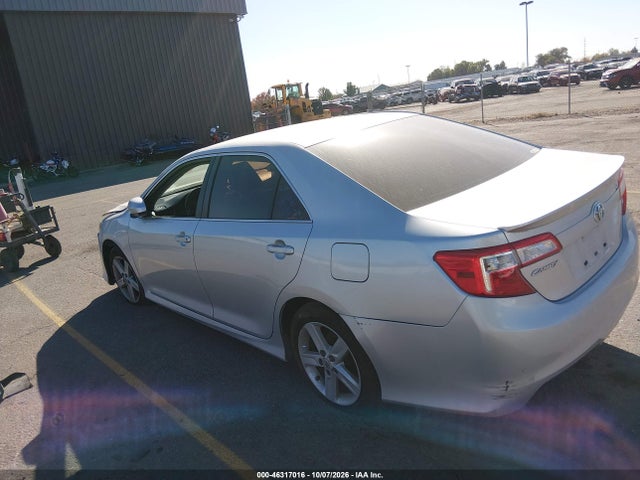 2012 Toyota Camry Se მანქანა იყიდება აუქციონზე, vin: 4T1BF1FK2CU073143, აუქციონის ნომერი: 46317016