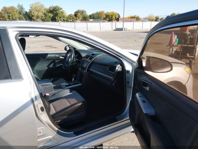 2012 Toyota Camry Se მანქანა იყიდება აუქციონზე, vin: 4T1BF1FK2CU073143, აუქციონის ნომერი: 46317016