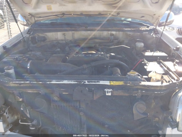 2005 Toyota Tundra Sr5 V8 მანქანა იყიდება აუქციონზე, vin: 5TBBT44145S460138, აუქციონის ნომერი: 46317022