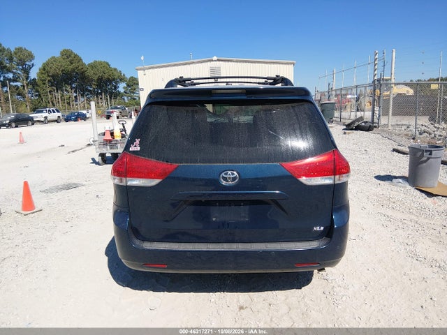 Aukcja sprzedaży 2012 Toyota Sienna Xle V6 8 Passenger, vin: 5TDYK3DC2CS206084, numer aukcji: 46317271