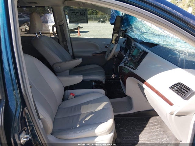 Aukcja sprzedaży 2012 Toyota Sienna Xle V6 8 Passenger, vin: 5TDYK3DC2CS206084, numer aukcji: 46317271