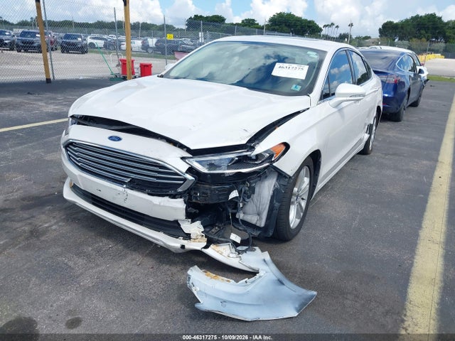 46317275 :رقم المزاد ، 3FA6P0HD6JR252470 vin ، 2018 Ford Fusion Se مزاد بيع