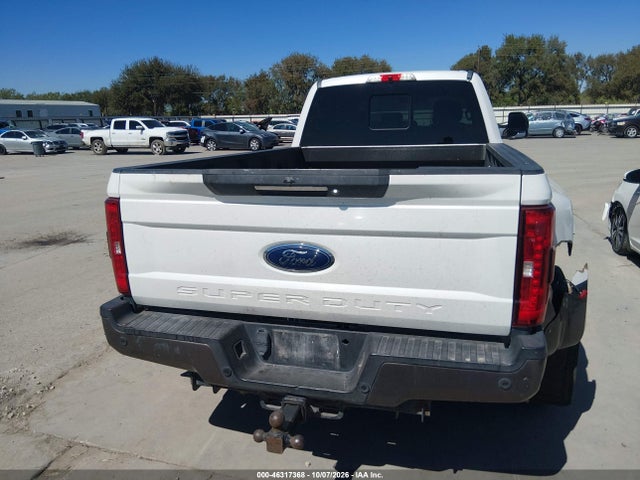 2017 Ford F-350 King Ranch მანქანა იყიდება აუქციონზე, vin: 1FT8W3DT2HEC20553, აუქციონის ნომერი: 46317368