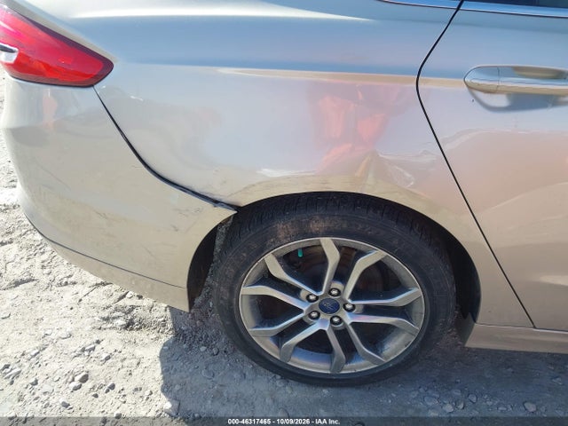 3FA6P0HD7HR176297 Ford FUSION SE