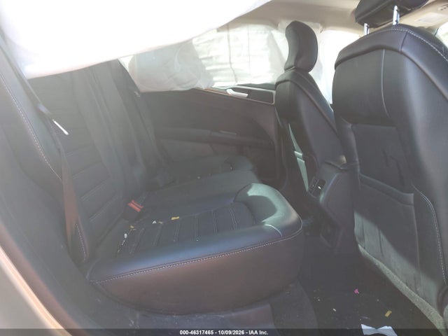 3FA6P0HD7HR176297 Ford FUSION SE