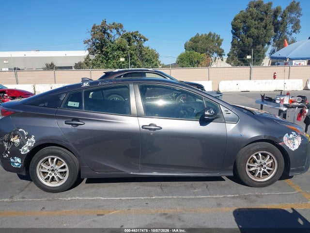 46317475 :رقم المزاد ، JTDKBRFU4J3601963 vin ، 2018 Toyota Prius One مزاد بيع