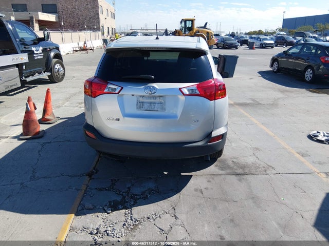46317512 :رقم المزاد ، 2T3ZFREV7FW198305 vin ، 2015 Toyota Rav4 Le مزاد بيع