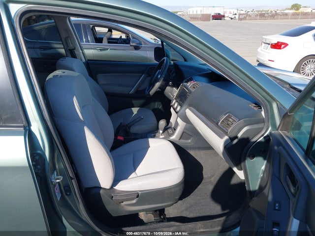 Subaru Forester 2.5i Premium 2018 JF2SJAEC2JH555633 Image 5