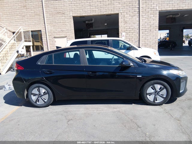Продаж на аукціоні авто 2019 Hyundai Ioniq Hybrid Blue, vin: KMHC65LC9KU156835, номер лоту: 46317757