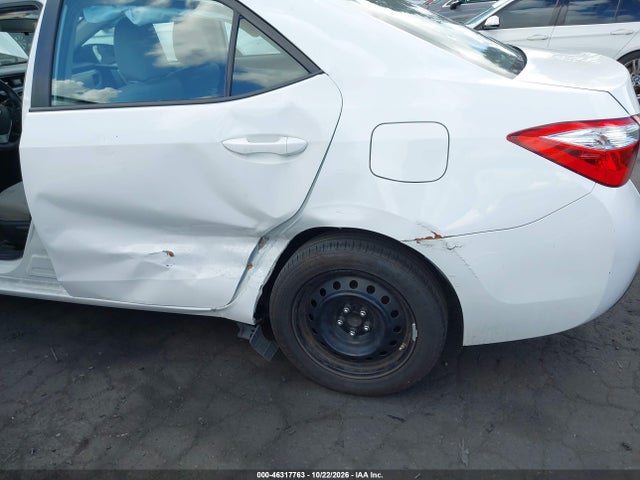 Toyota COROLLA LE 2016 5YFBURHE3GP447701 Image 6