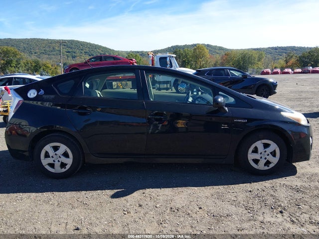 46317830 :رقم المزاد ، JTDKN3DU2B5297674 vin ، 2011 Toyota Prius Three مزاد بيع