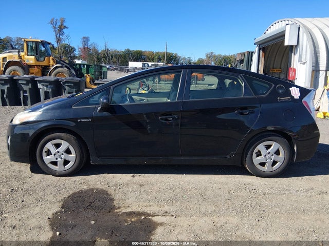 46317830 :رقم المزاد ، JTDKN3DU2B5297674 vin ، 2011 Toyota Prius Three مزاد بيع