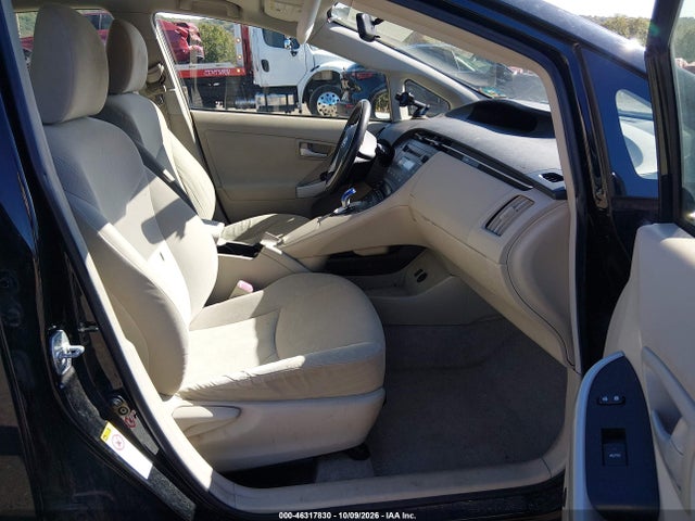 46317830 :رقم المزاد ، JTDKN3DU2B5297674 vin ، 2011 Toyota Prius Three مزاد بيع