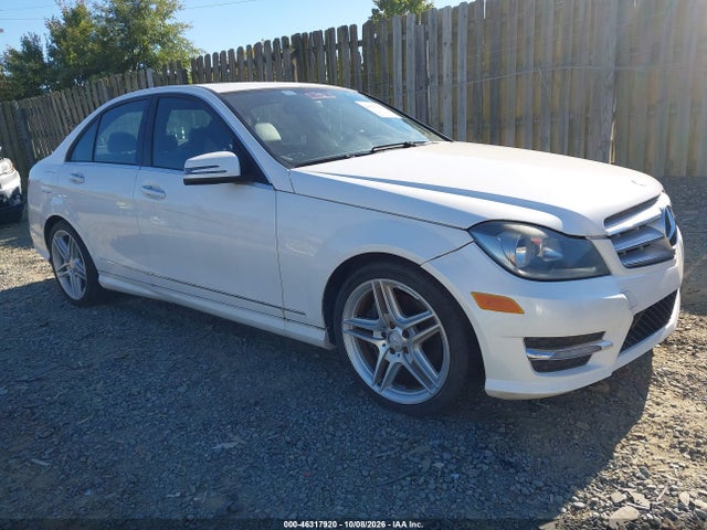 Auction sale of the 2013 Mercedes-benz C 350 Sport, vin: WDDGF5HB9DR244012, lot number: 46317920