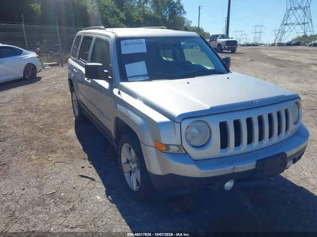 2013 Jeep Patriot Latitude მანქანა იყიდება აუქციონზე, vin: 1C4NJRFB2DD177325, აუქციონის ნომერი: 46317928