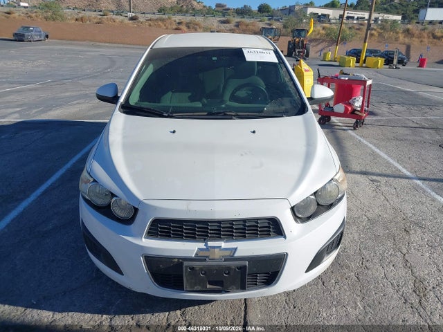 1G1JA5SG7F4147502 Chevrolet Sonic Ls Auto