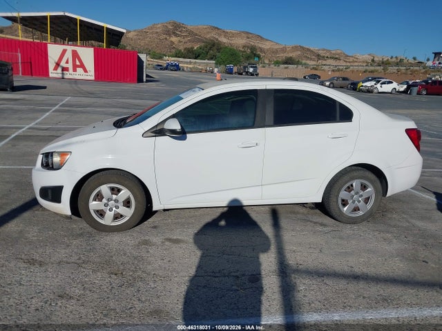 1G1JA5SG7F4147502 Chevrolet Sonic Ls Auto