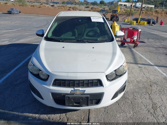 1G1JA5SG7F4147502 Chevrolet Sonic Ls Auto