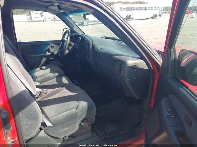 46318042 :رقم المزاد ، 2GCEC19T211105662 vin ، 2001 Chevrolet Silverado 1500 Ls مزاد بيع