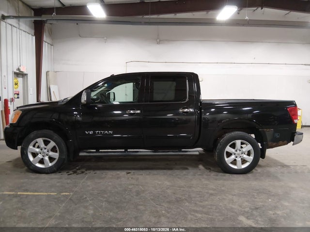 46318053 :رقم المزاد ، 1N6AA0EC9AN325509 vin ، 2010 Nissan Titan Le مزاد بيع