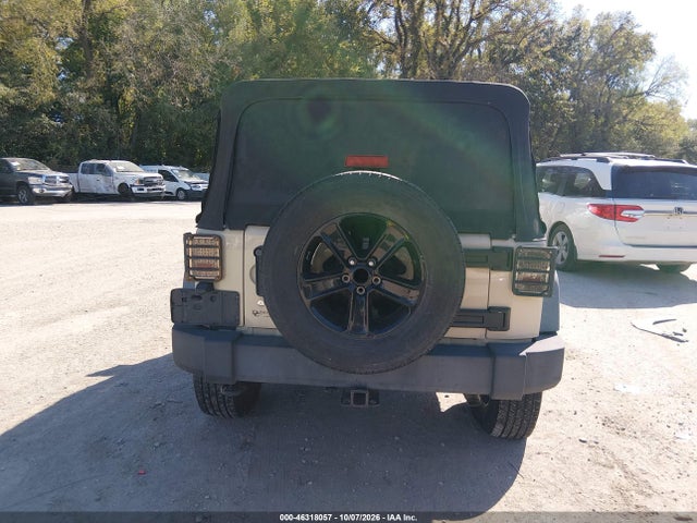 46318057 :رقم المزاد ، 1J4BA3H18BL592120 vin ، 2011 Jeep Wrangler Unlimited Sport مزاد بيع